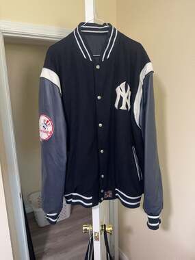 Vintage New York Yankees MLB Wool and Leather Varsity Jacket